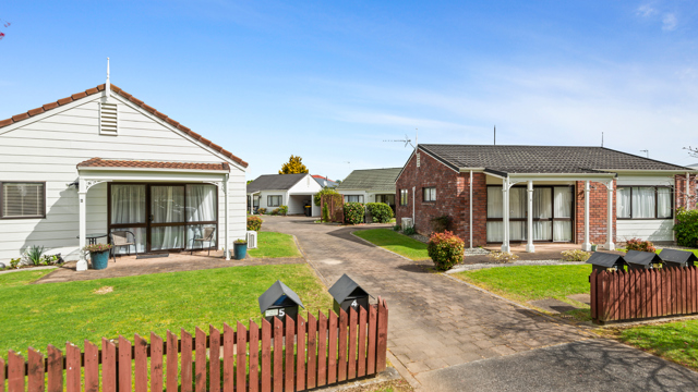Waiokaraka Retirement Village Villa Exterior