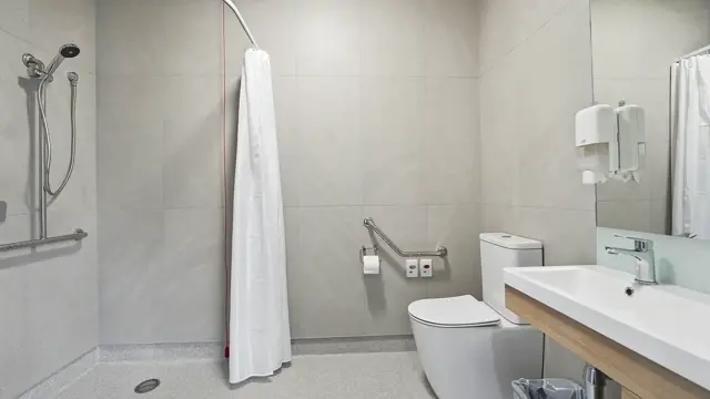 Te Puke Care Home - care room bathroom 