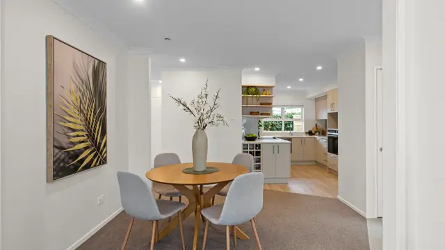Remuera _ Villa 21 _ dining and kitchen 
