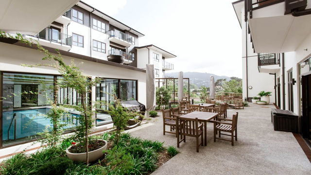 Crofton Downs Garden Pool Courtyard