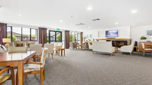 Cashmere View _ Community lounge and dining 