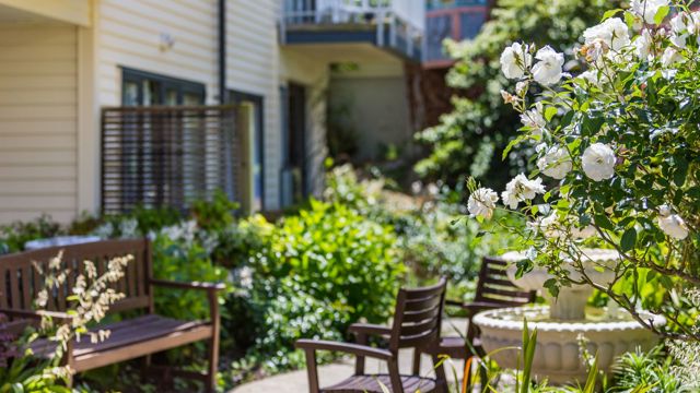 Winara Retirement Village Gardens