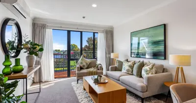Manurewa apartment - lounge