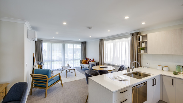 Lounge and Kitchen 