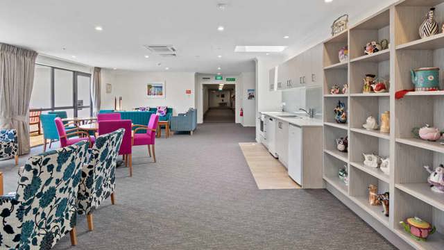 Community lounge with kitchenet 