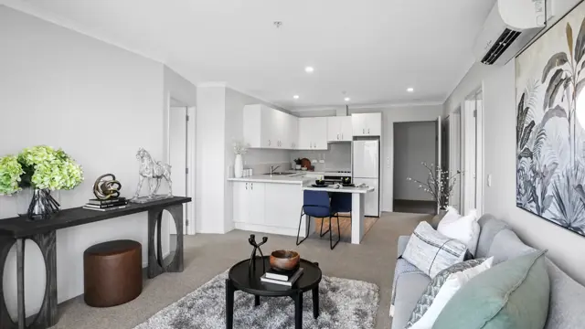 Lounge and Kitchen 