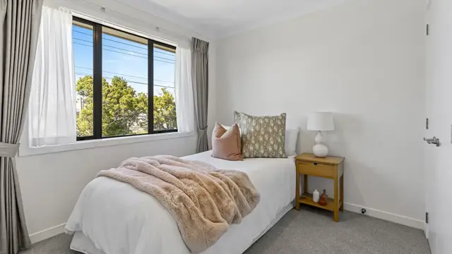 New Lynn apartment bedroom
