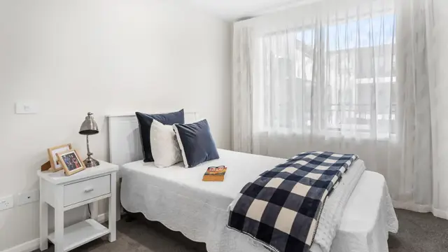 Ōtākaro Apt - bedroom