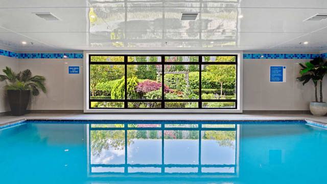 Indoor swimming pool 