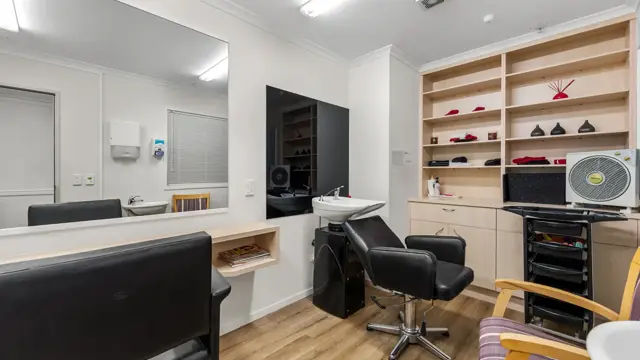 Bupa Accadia Hair Salon