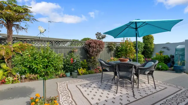 Outdoor Dinning