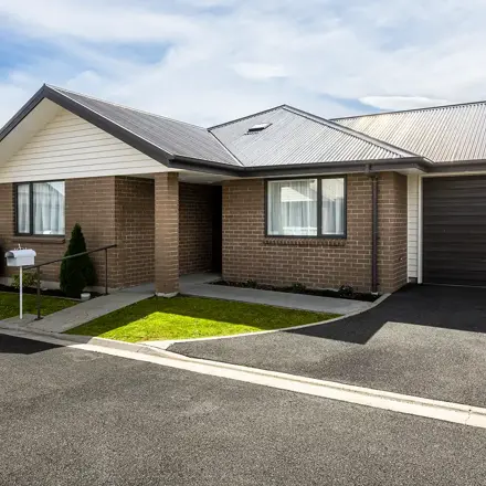 Longwood Retirement Village _ Villa exterior 