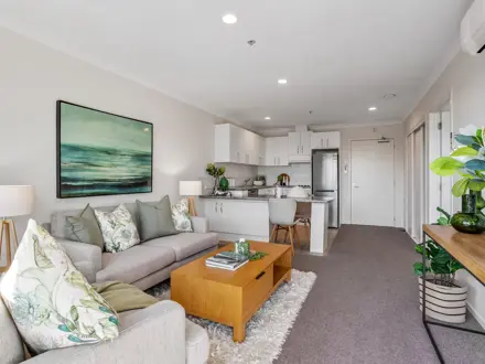 Lounge and Kitchen 