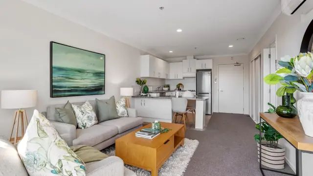 Lounge and Kitchen 