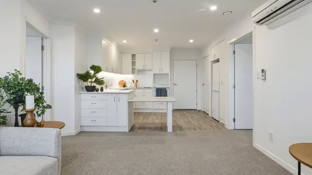 Apt 104 - lounge and kitchen 