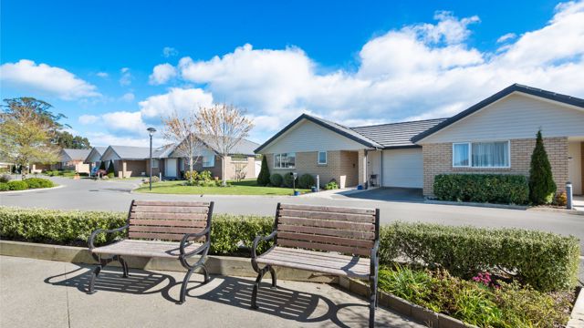 Outdoor Benches Ballarat Retirement Village