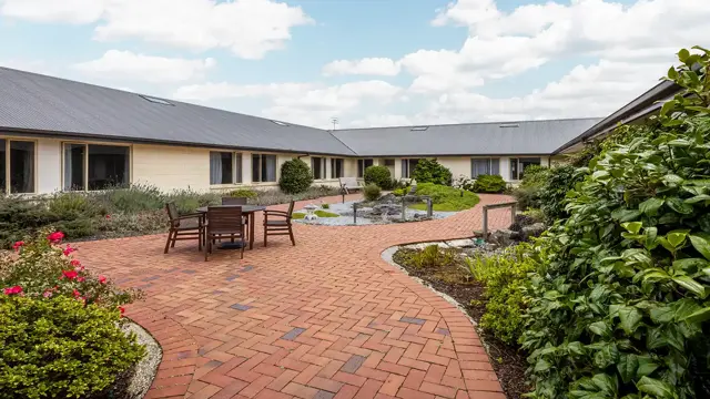 Longwood Care Home - courtyard 