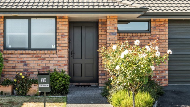 Villa Front Redwood Retirement Village