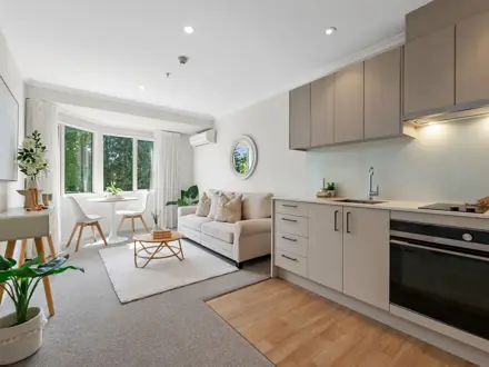 Lounge and Kitchen 