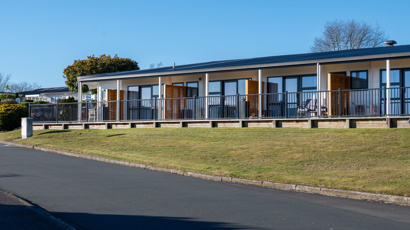 Liston Heights - serviced apartment exterior 