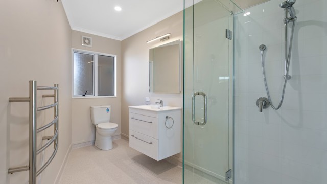 Bathroom Liston Heights Retirement Village