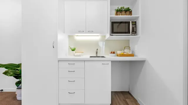 Cedar Manor studio apartment Kitchenette