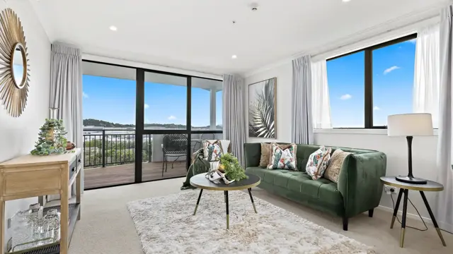 Apt 407 - living area 