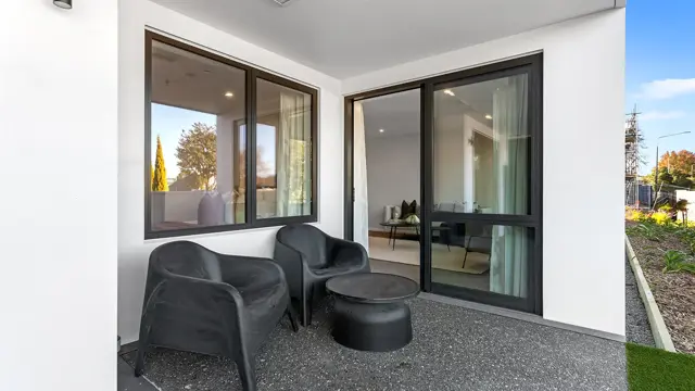 Rangitata apartment - patio with outdoor seating 
