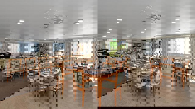 Community dining 