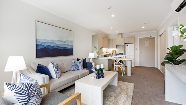 Lounge and Kitchen 