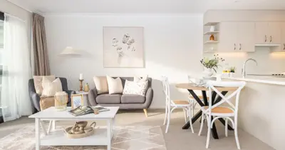 Lounge and Kitchen 