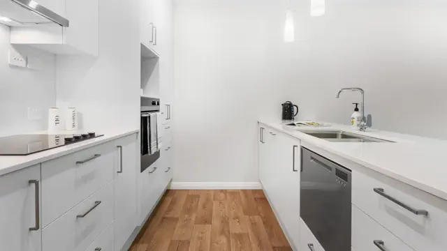 Ōtākaro Apt - kitchen 