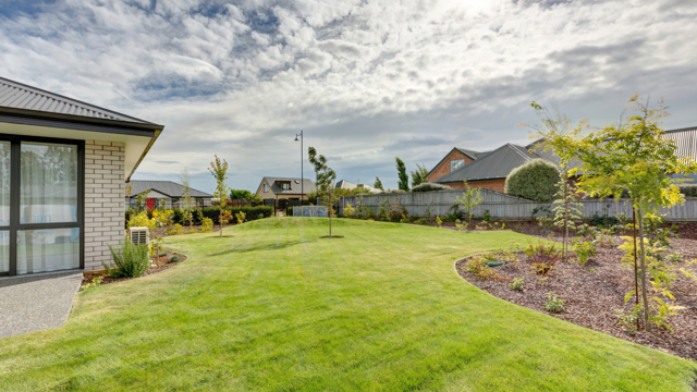 Outside Area Ashford Retirement Village