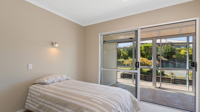 Bedroom Liston Heights Retirement Village