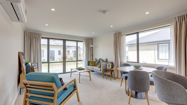 Living Room Villa Ashford