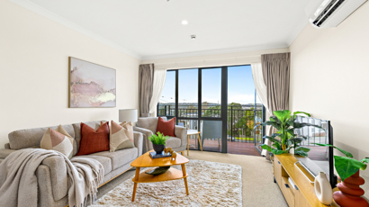 Living Room Glenburn Apartment