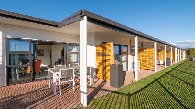 Liston Heights - serviced apartment exterior 