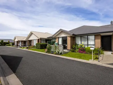 Longwood Retirement Village _ Villa exterior 