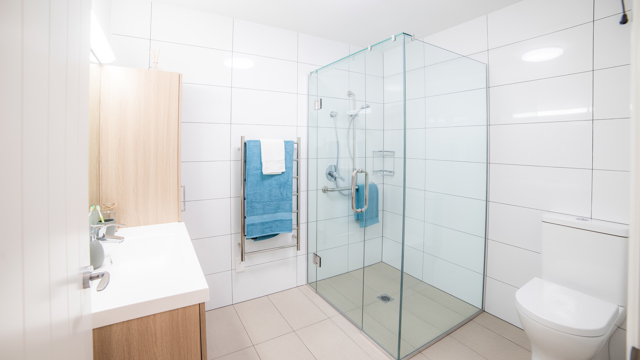 Bathroom Villa Foxbridge