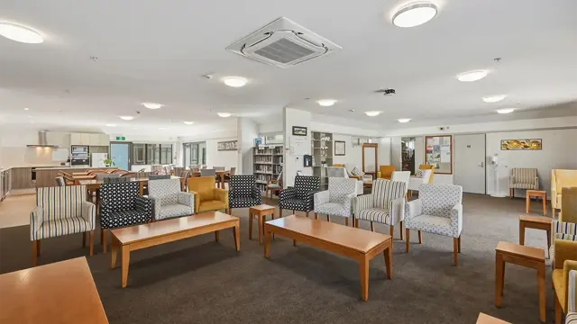 Redwoods - community lounge - chairs and tables 