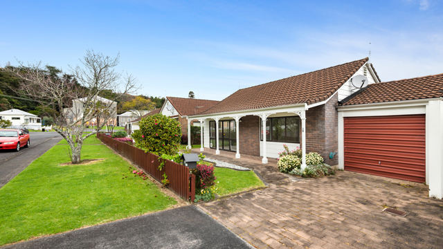Waiokaraka Retirement Village Villa Entrance