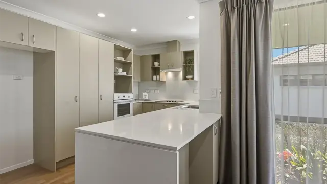 Redwood villa 33 - kitchen