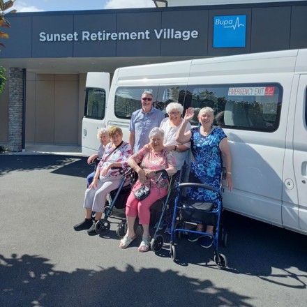 Sunset Residents Band Together
