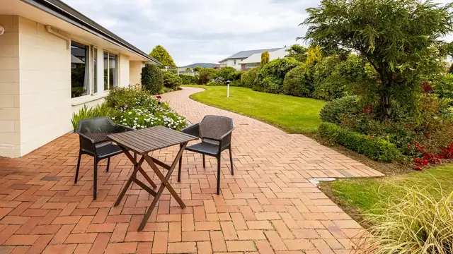 Longwood Care Home - outdoor seating 