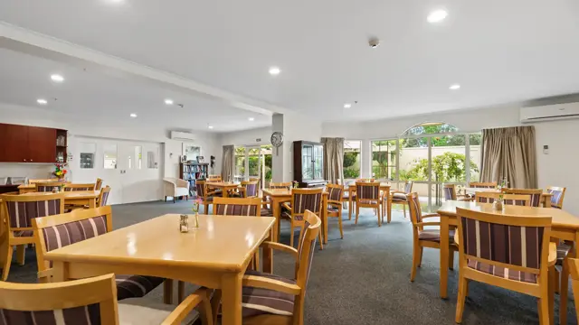 Community dining 