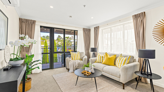 Living Room Glenburn Apartment