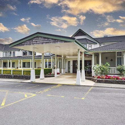 Exterior of Cedar Manor