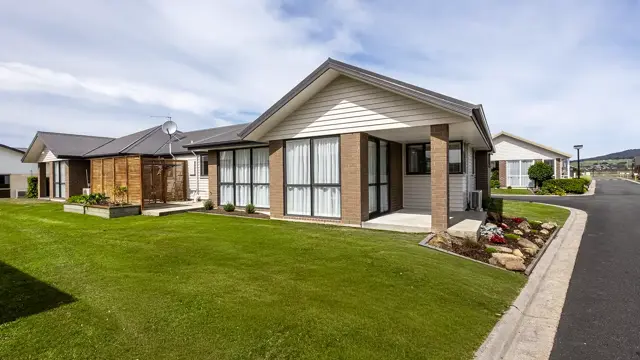 Longwood Retirement Village _ Villa exterior and garden 