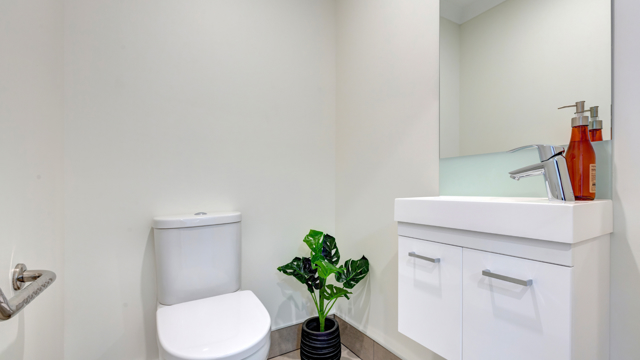 Bathroom Villa Ashford Retirement Village