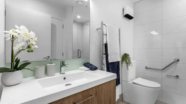 Ōtākaro Apt - bathroom